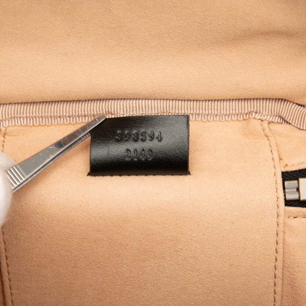 GUCCI Black Leather GG Marmont Backpack - Picture 6 of 7